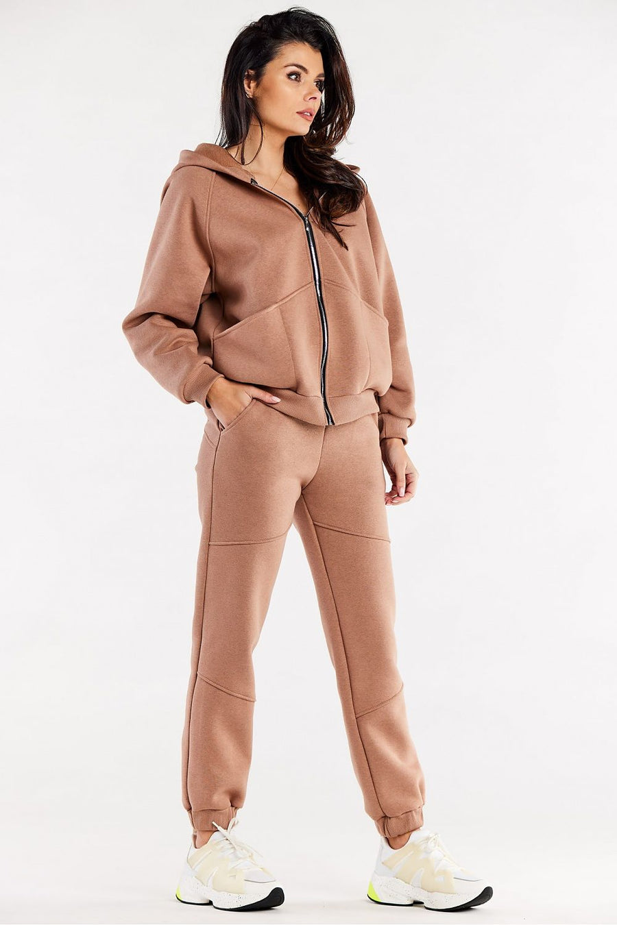  Pantalon survêtement model 188030 Infinite You 