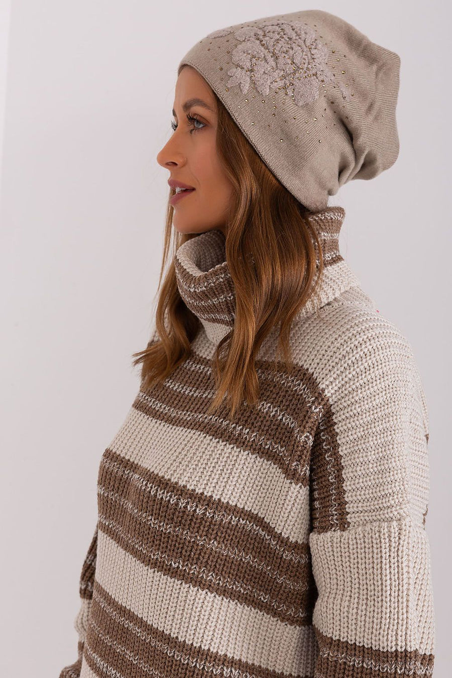  Bonnet model 190602 AT 