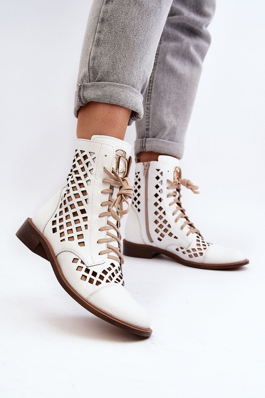  Bottes model 191856 Step in style 