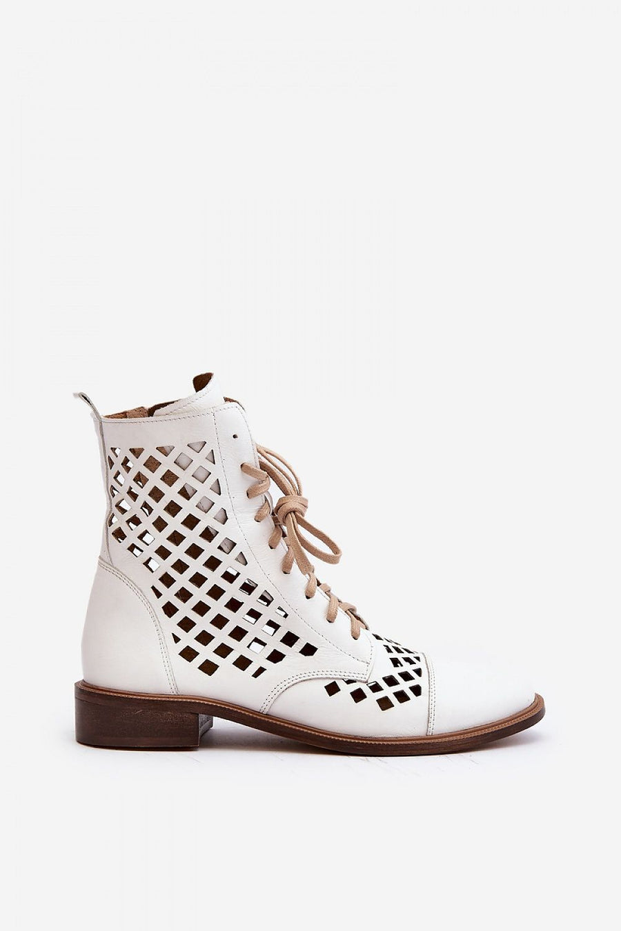  Bottes model 191856 Step in style 