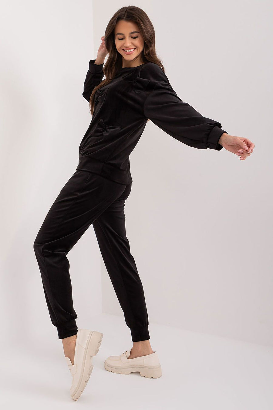  L`ensemble model 193496 Italy Moda 