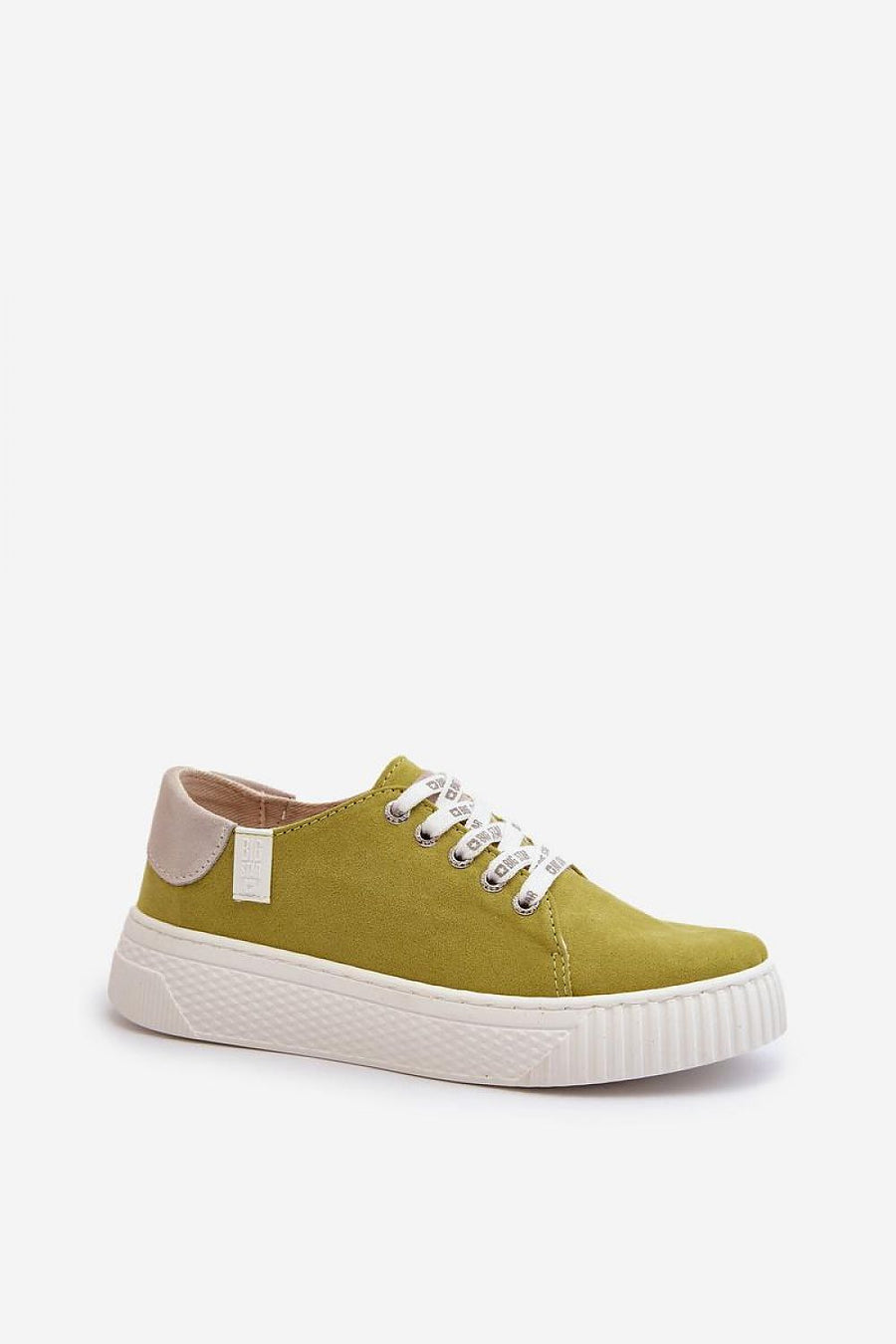  Baskets model 196700 Step in style 