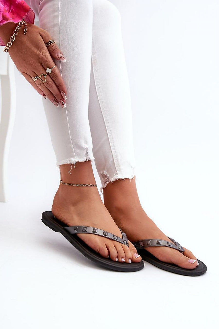  Tongs model 197612 Step in style 
