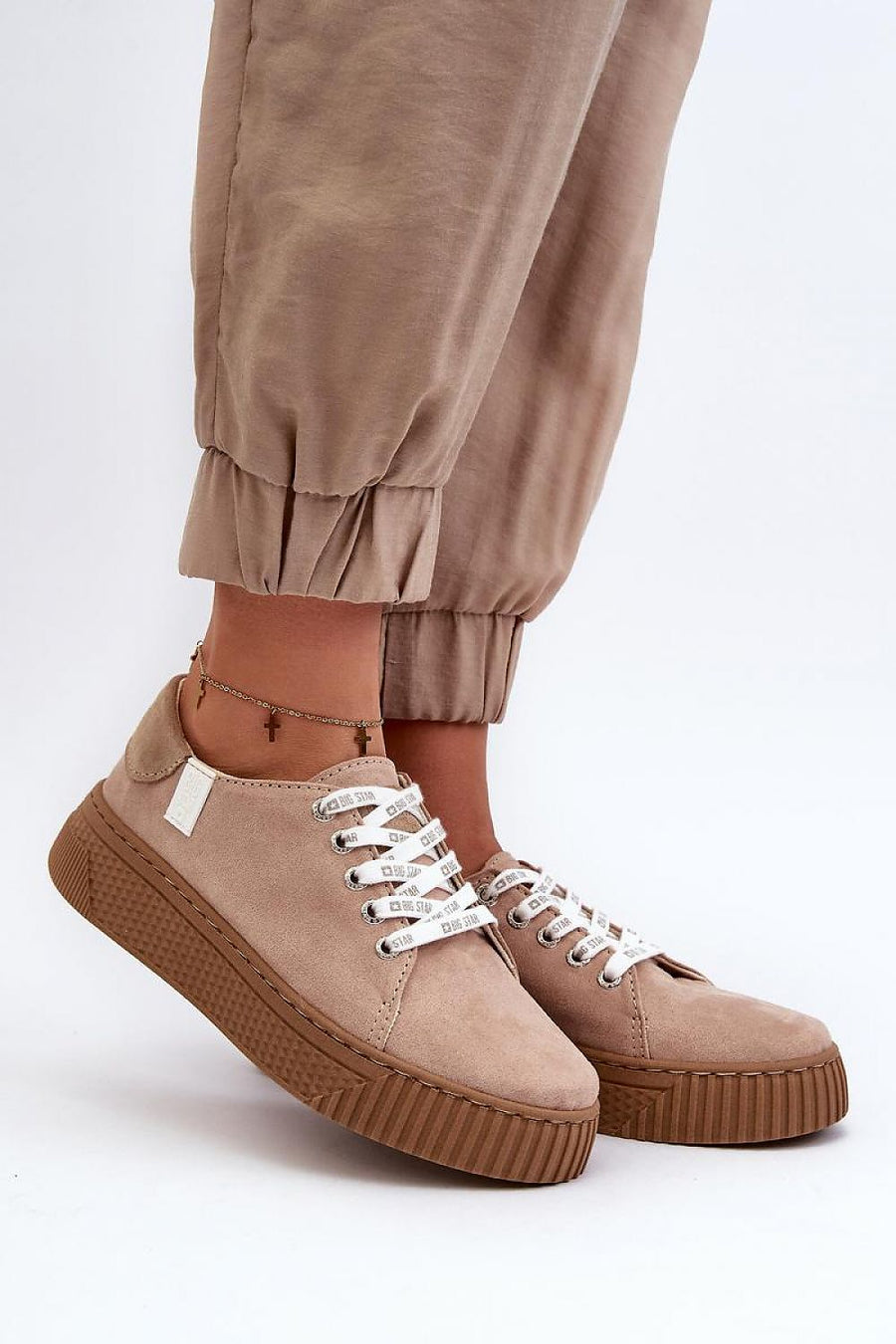  Baskets model 197885 Step in style 