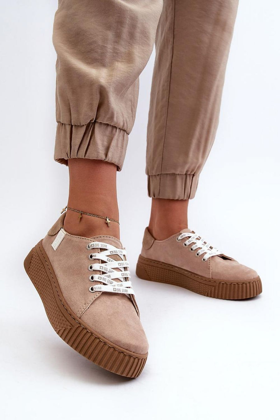  Baskets model 197885 Step in style 