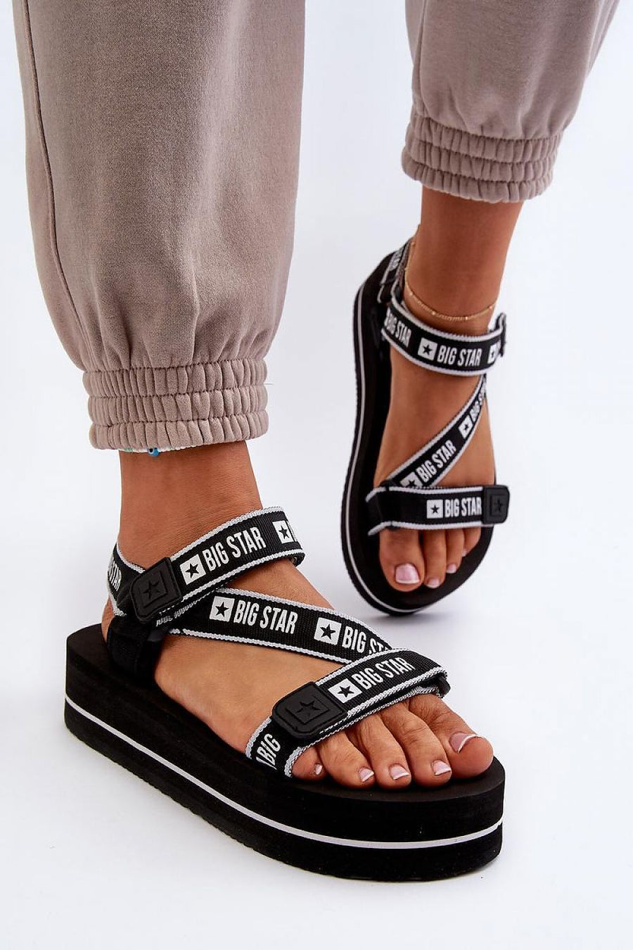  Sandales model 198196 Step in style 
