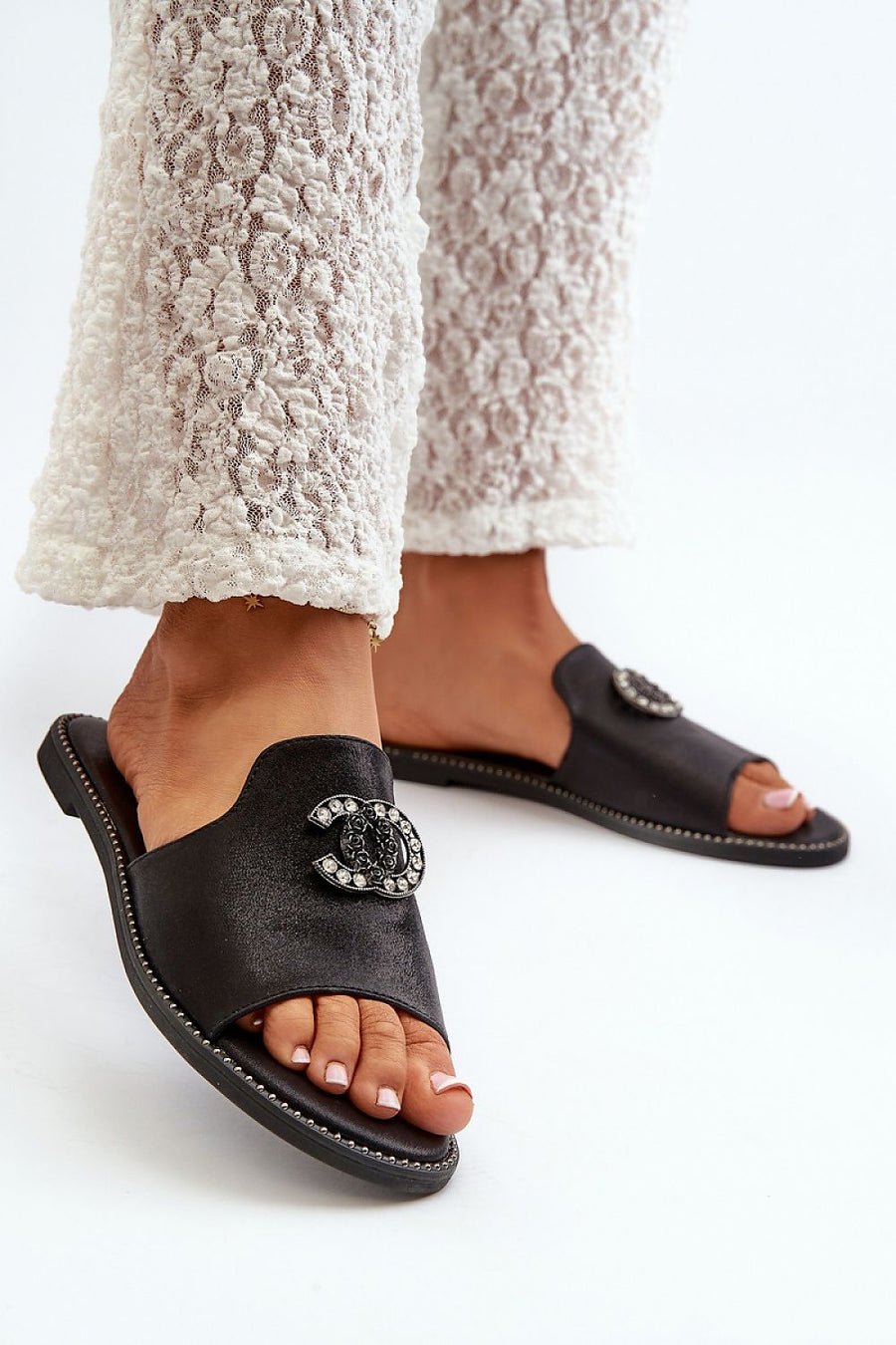  Clacquettes model 198483 Step in style 
