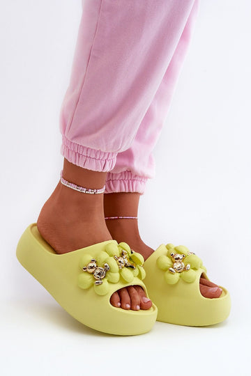  Clacquettes model 198597 Step in style 