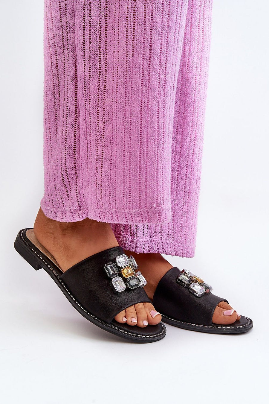  Clacquettes model 198614 Step in style 