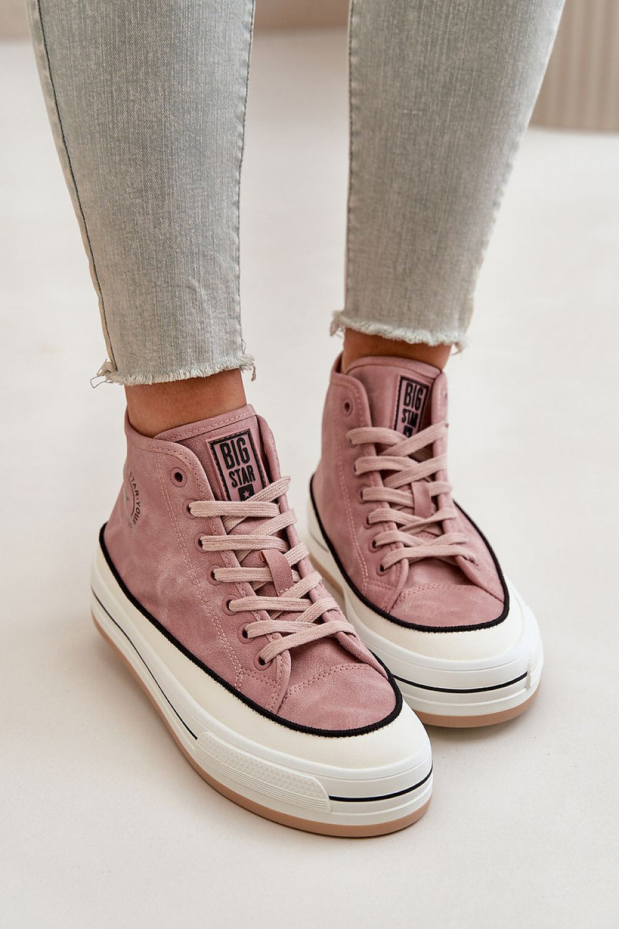  Baskets model 199908 Step in style 