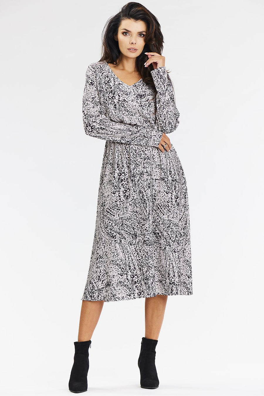  Robe de jour model 200598 awama 