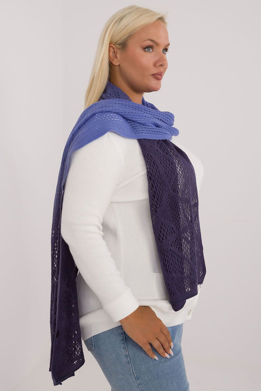  Châle model 200856 AT 