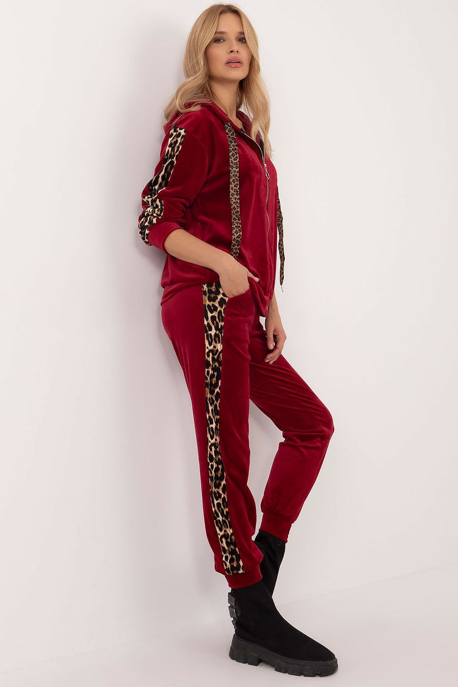  L`ensemble model 201594 Italy Moda 