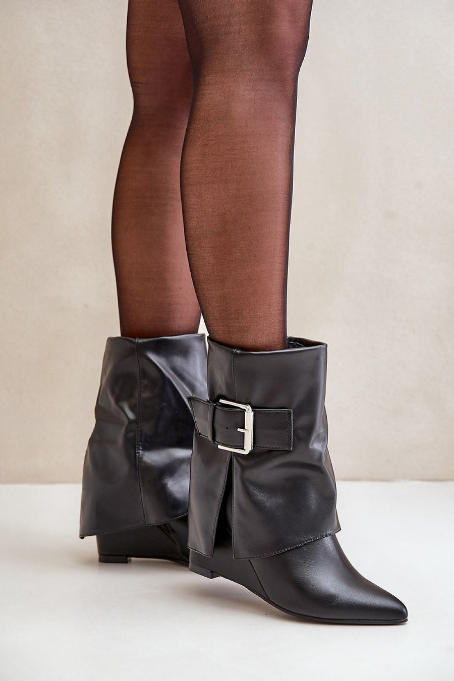  Bottes cothurnes model 203528 Step in style 