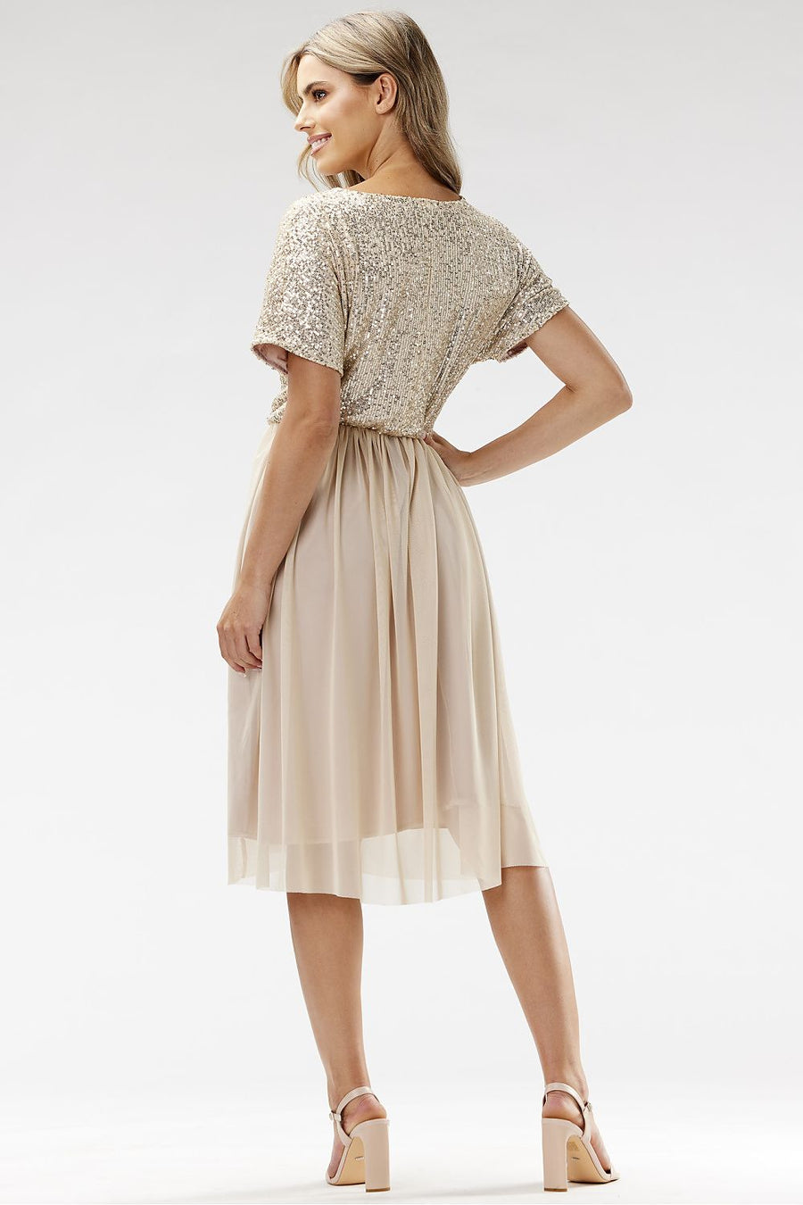  Robe de soirée model 204290 awama 