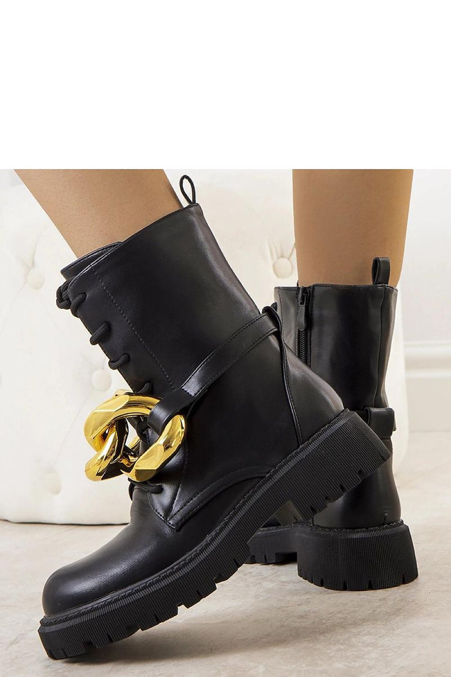 Bottes model 204853 Solea 