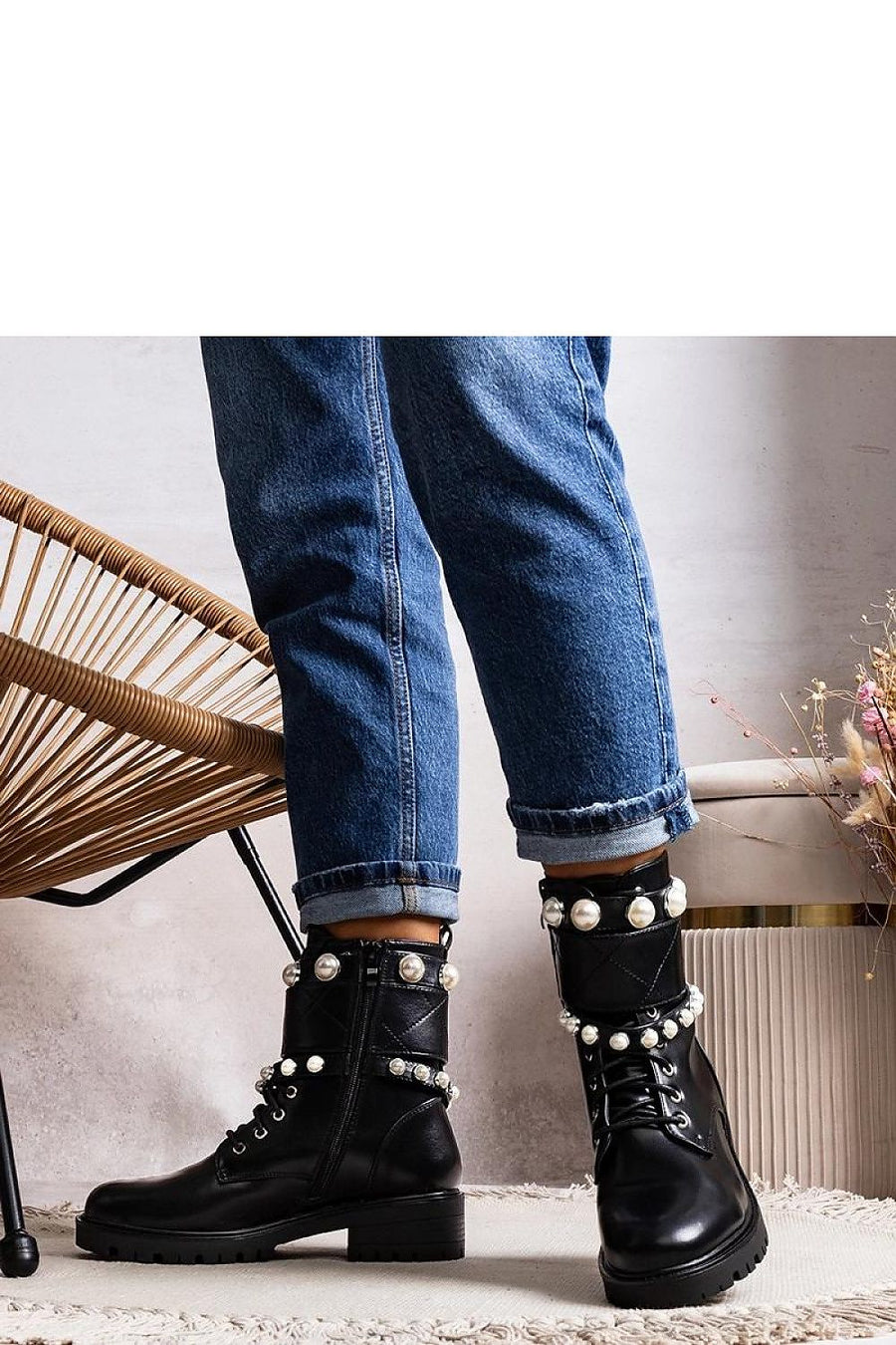  Bottes model 204855 Solea 