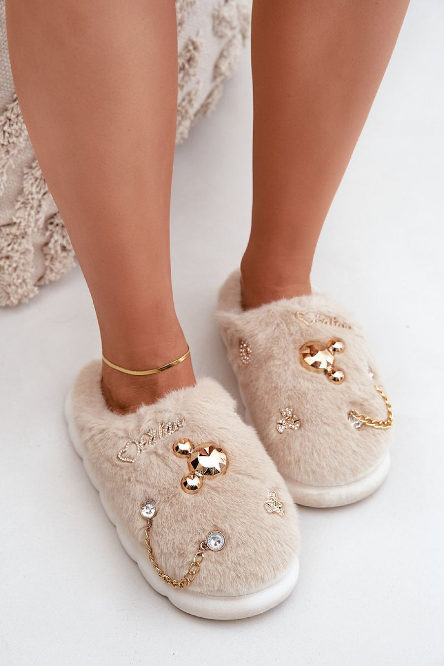  Pantoufles model 204957 Step in style 