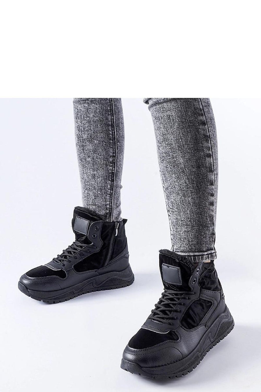  Bottes model 205825 Solea 