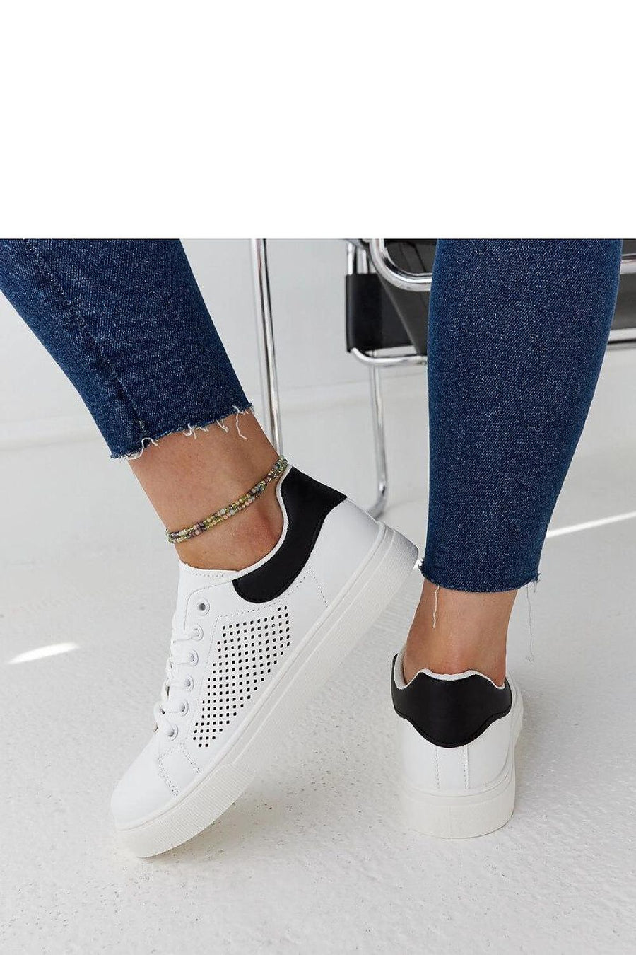  Baskets model 207477 Solea 