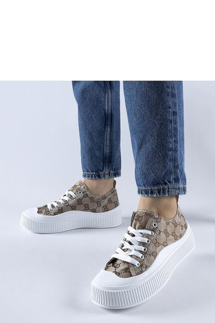  Baskets model 207615 Solea 