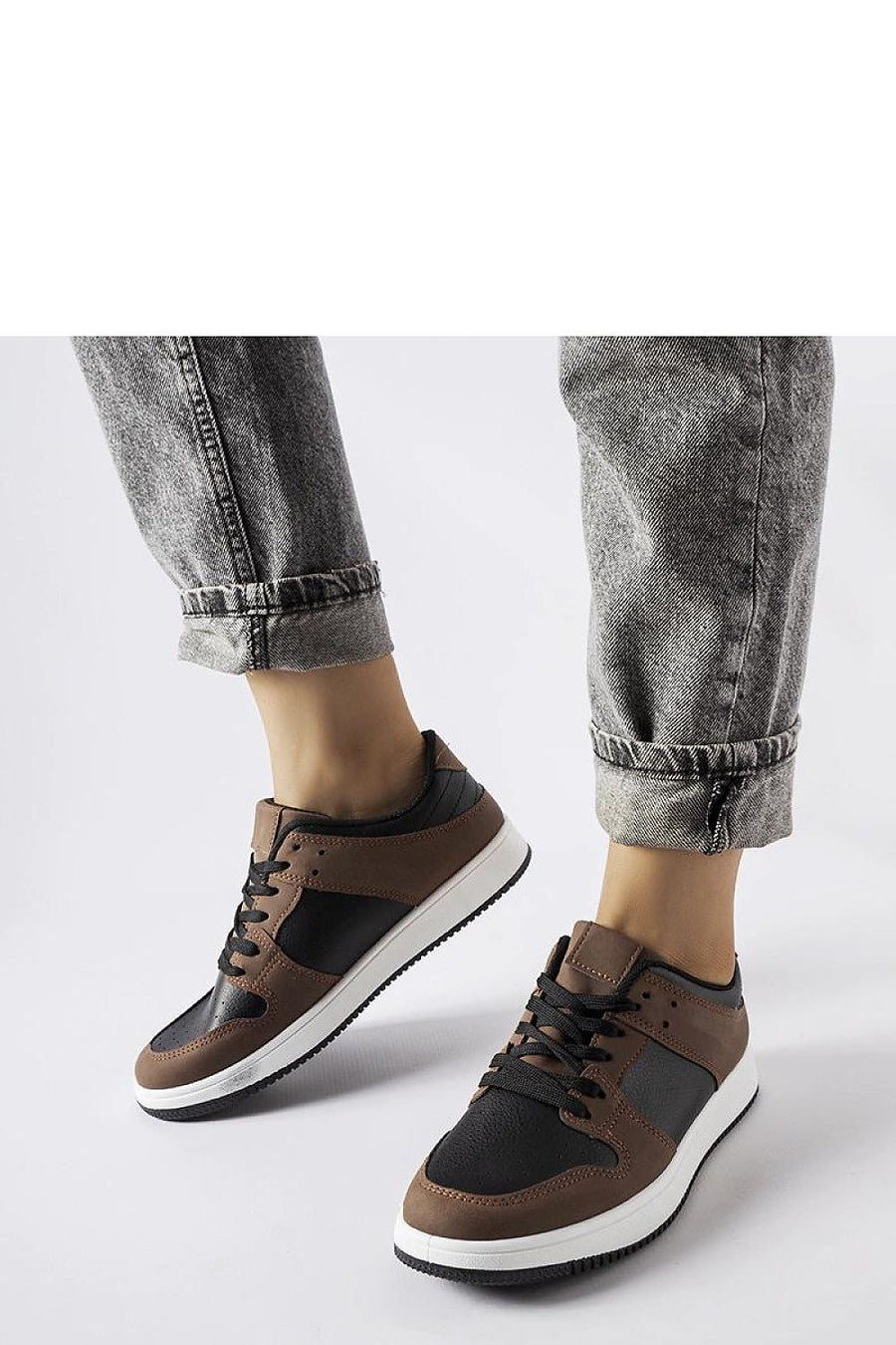  Baskets model 207707 Solea 
