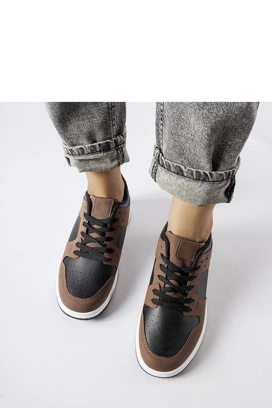  Baskets model 207707 Solea 