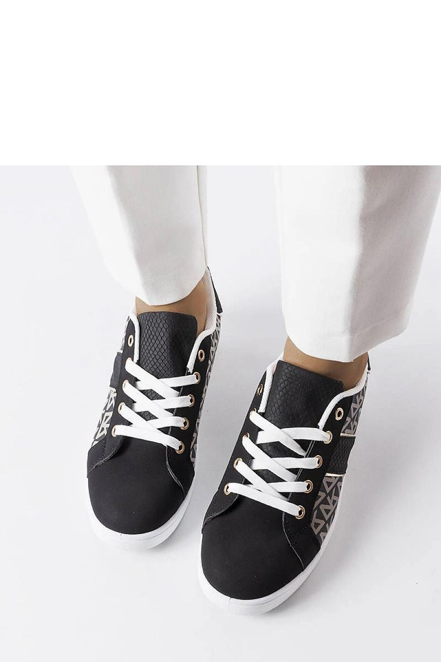  Baskets model 207862 Solea 