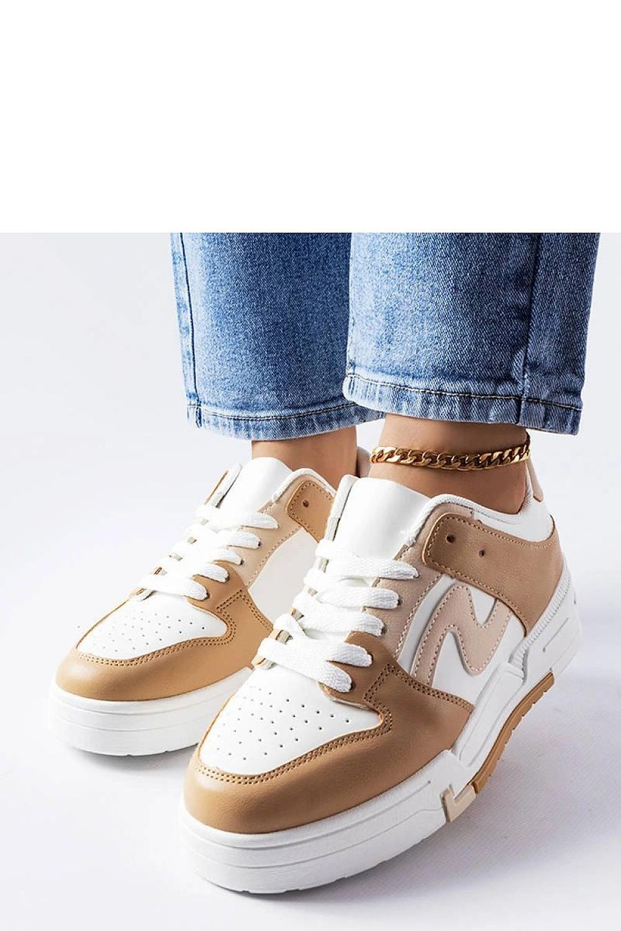  Baskets model 207906 Solea 