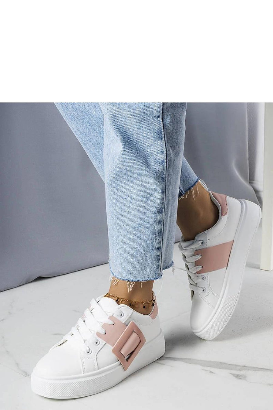  Baskets model 207976 Solea 