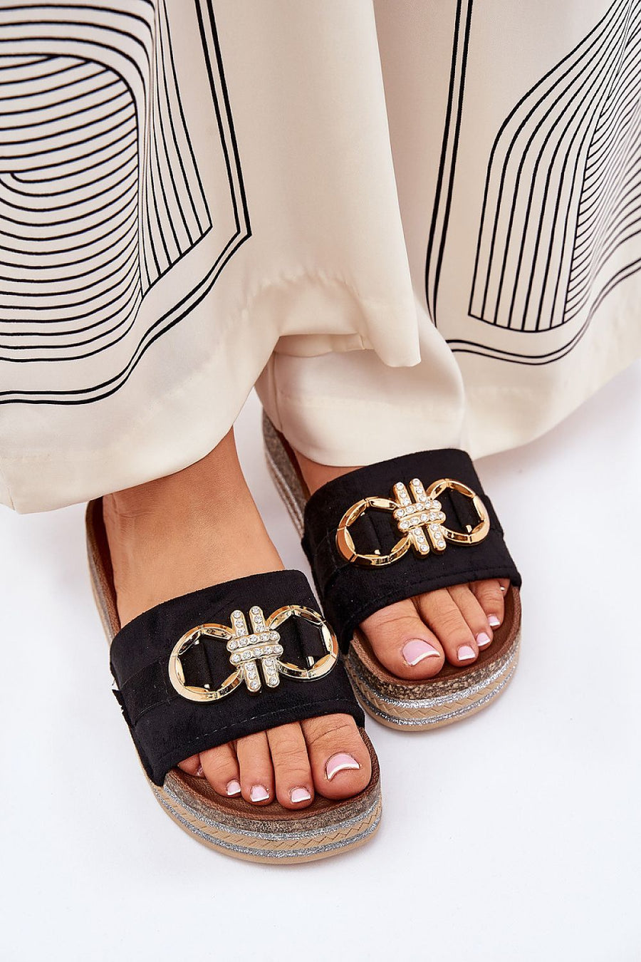  Clacquettes model 210751 Step in style 