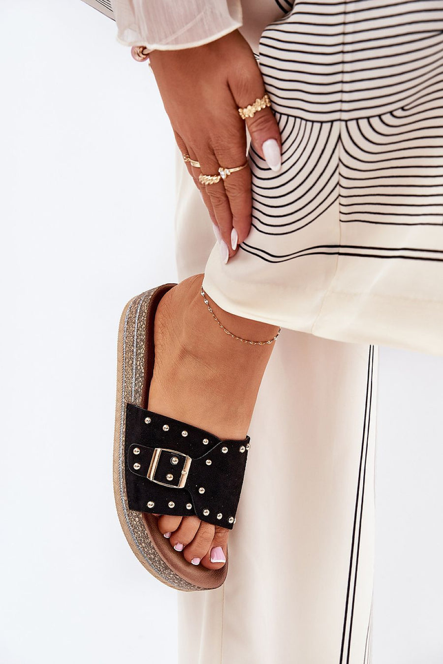  Clacquettes model 210753 Step in style 