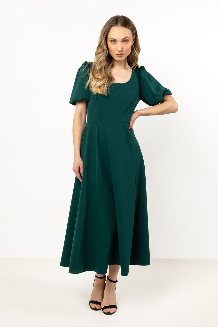  Robe de jour model 212234 awama 