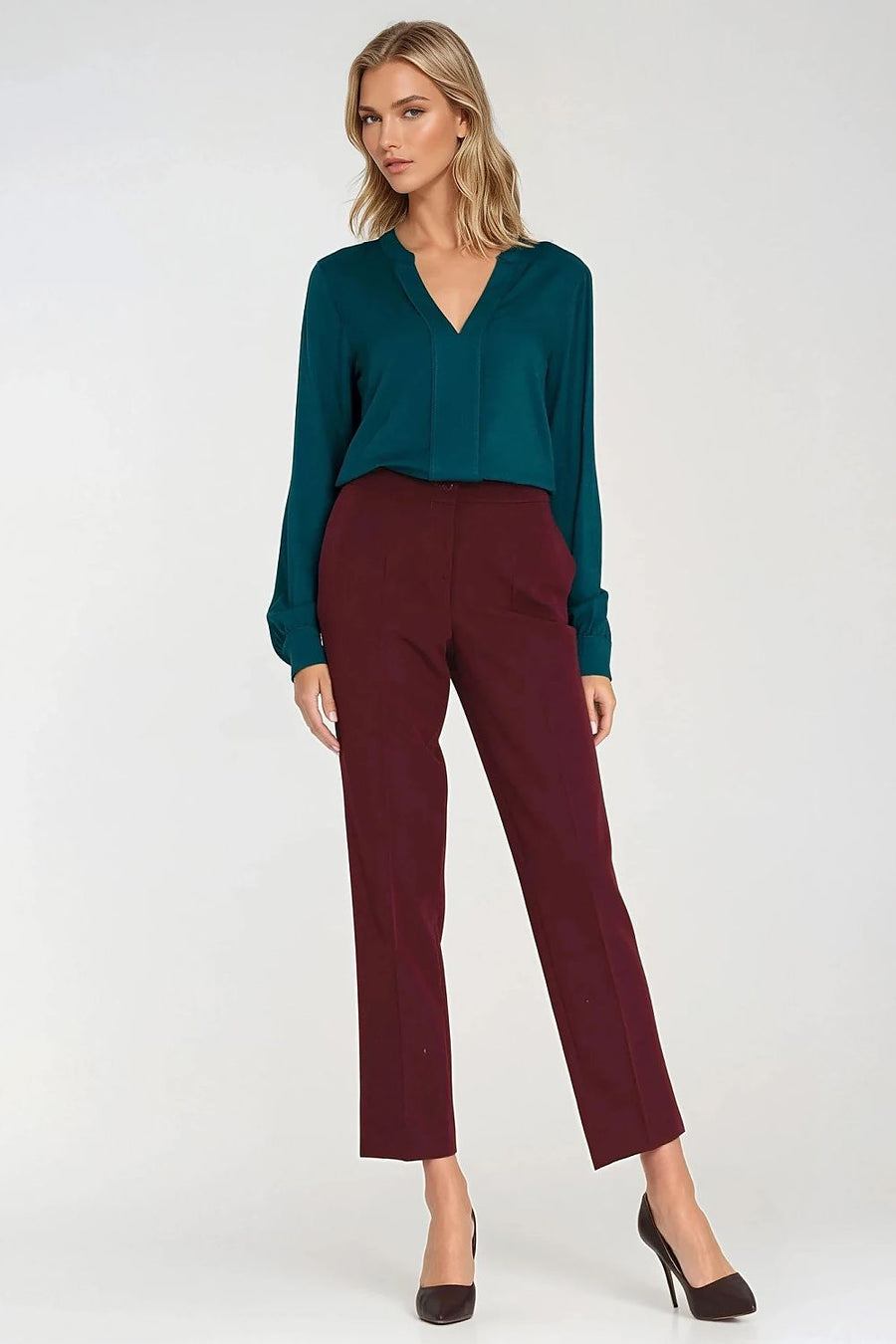  Pantalon femme model 219766 Nife 