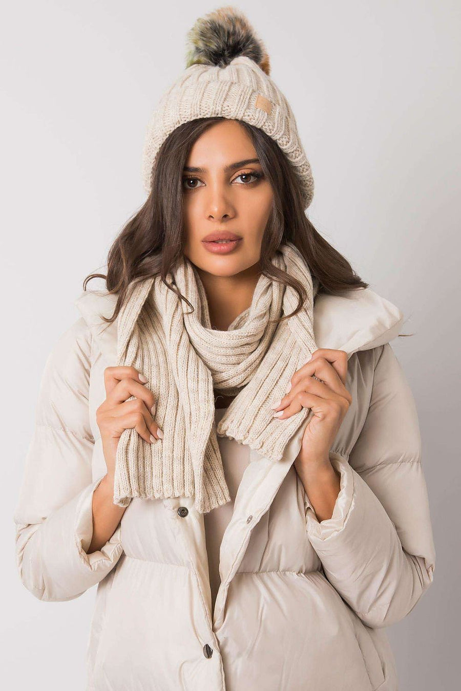  L`ensemble model 171800 Rue Paris 