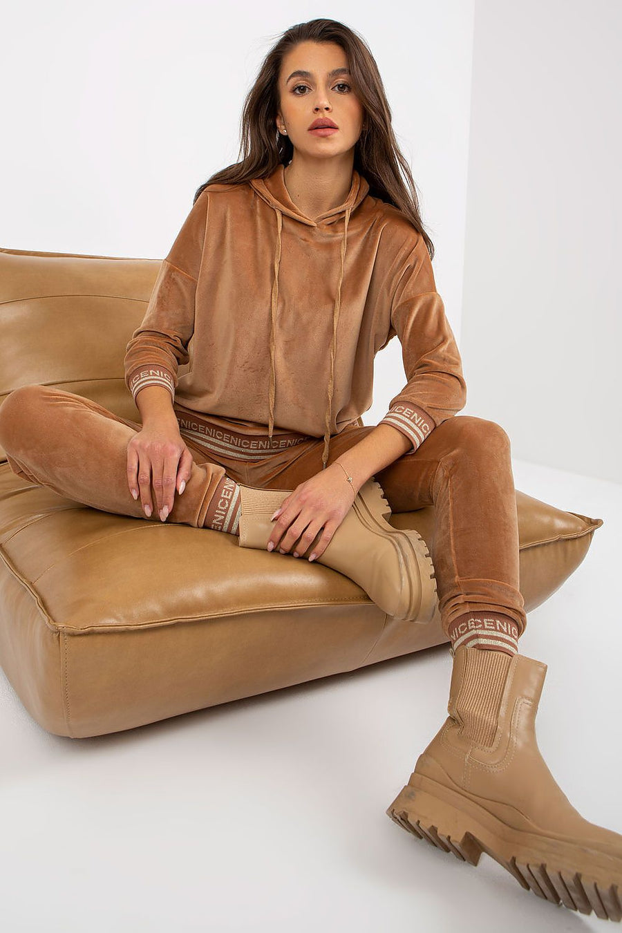  L`ensemble model 172690 Relevance 