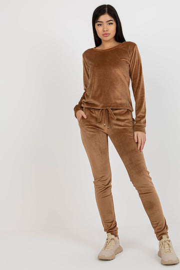  L`ensemble model 175112 Rue Paris 