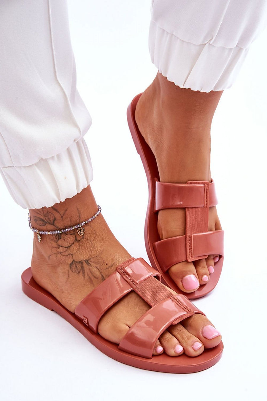  Clacquettes model 178354 Step in style 