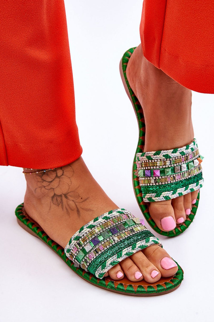  Clacquettes model 178444 Step in style 