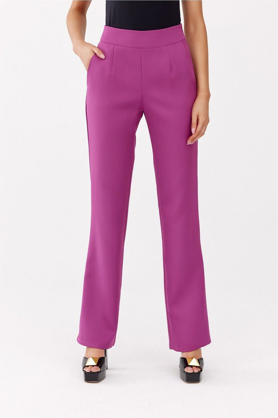  Pantalon femme model 180744 Roco Fashion 