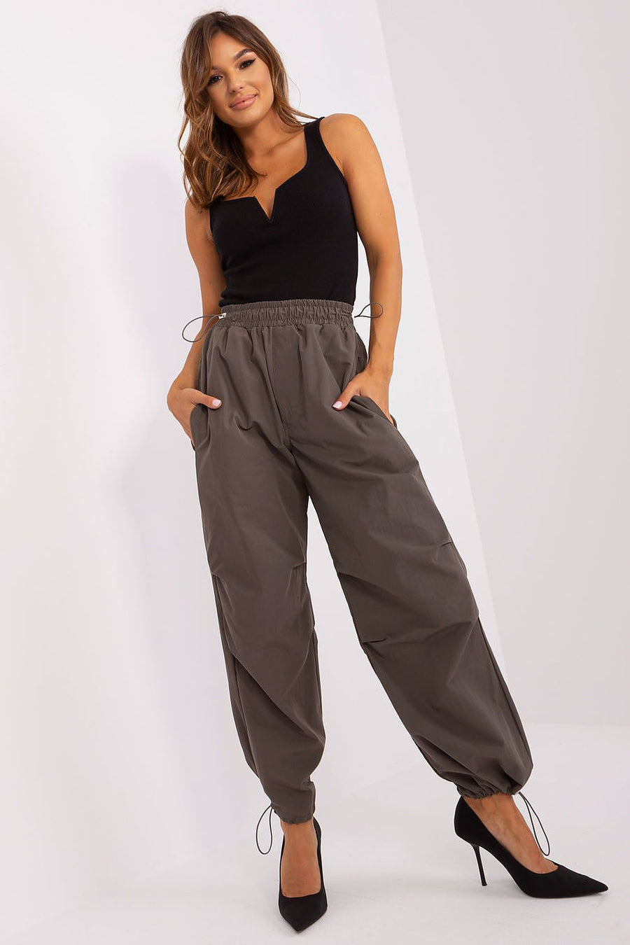  Pantalon femme model 182538 Och Bella 