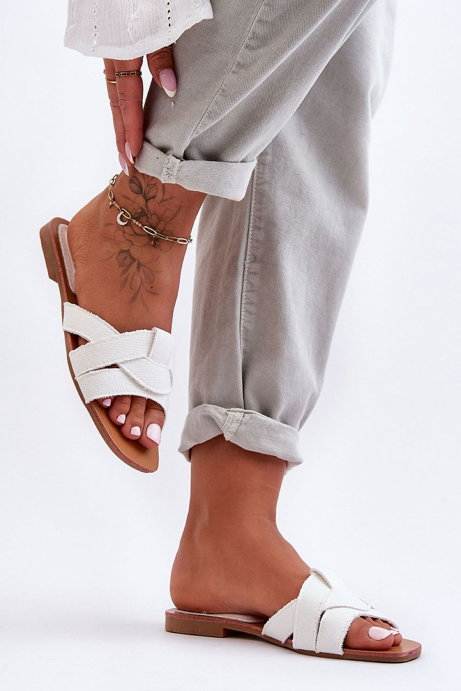  Clacquettes model 183490 Step in style 