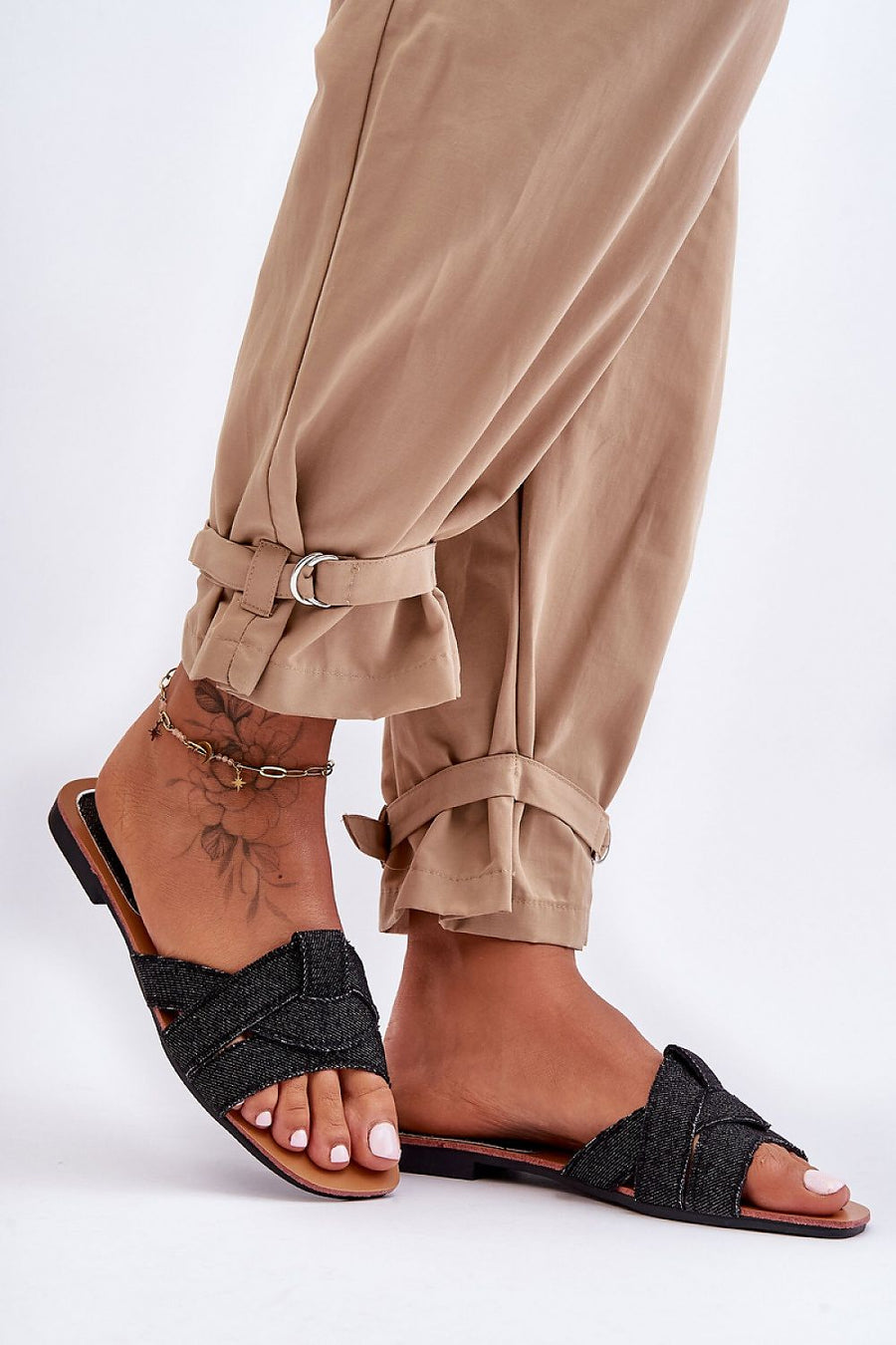  Clacquettes model 183492 Step in style 