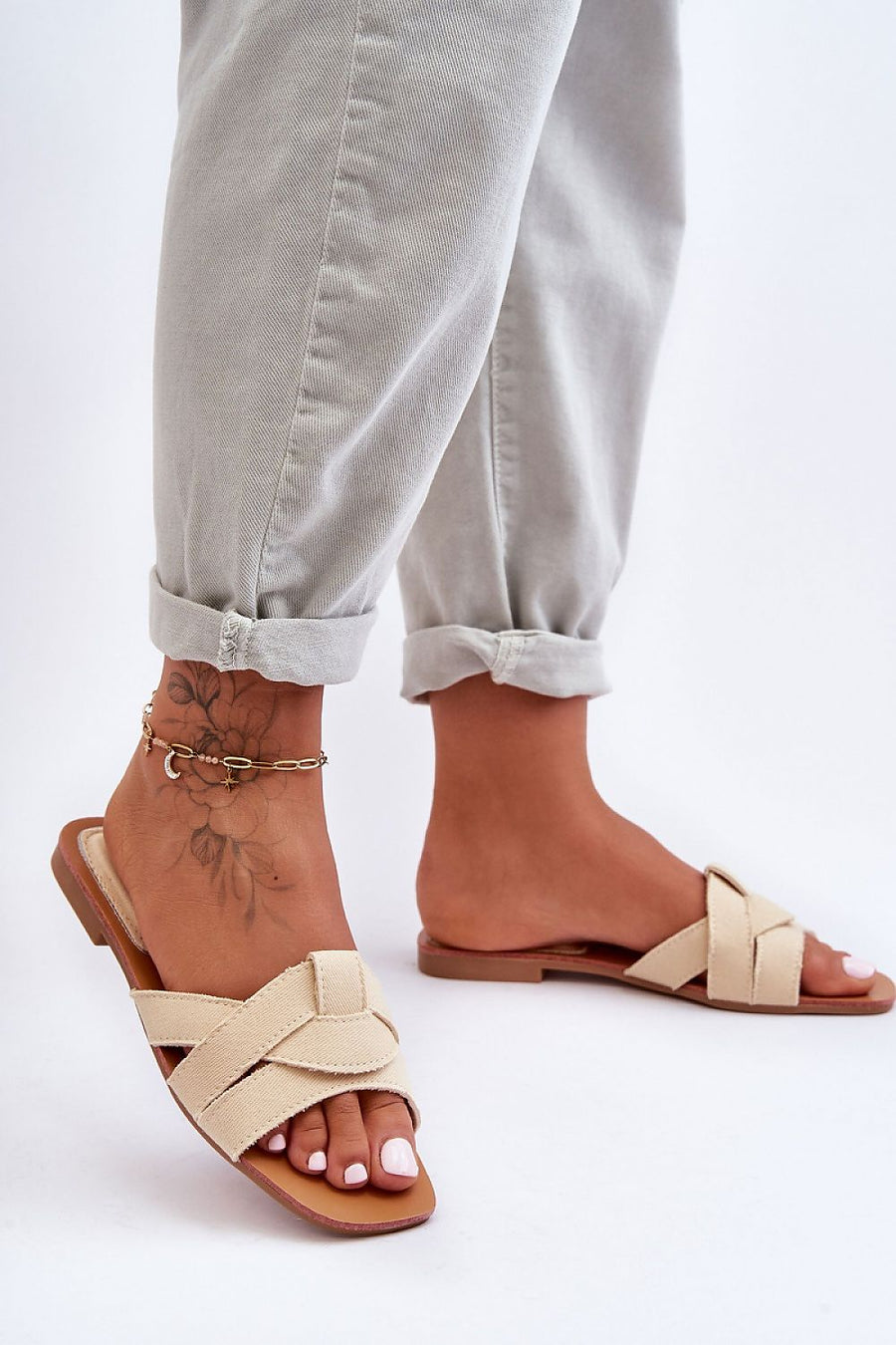  Clacquettes model 183493 Step in style 